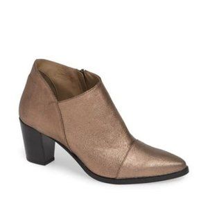 Italeau Bronze Marisa Waterproof Bootie Sz 39/9